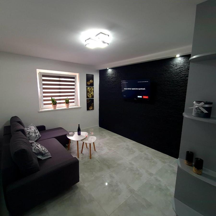 Apartament Przy Rondzie โควอตสโก ภายนอก รูปภาพ